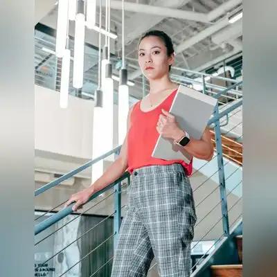 小秃子